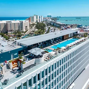 Canopy By Hilton La Isla Отель